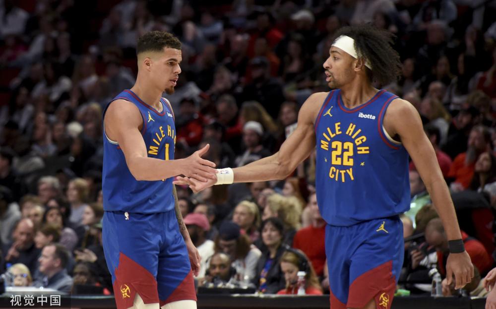 场上表现卓 场上表现卓