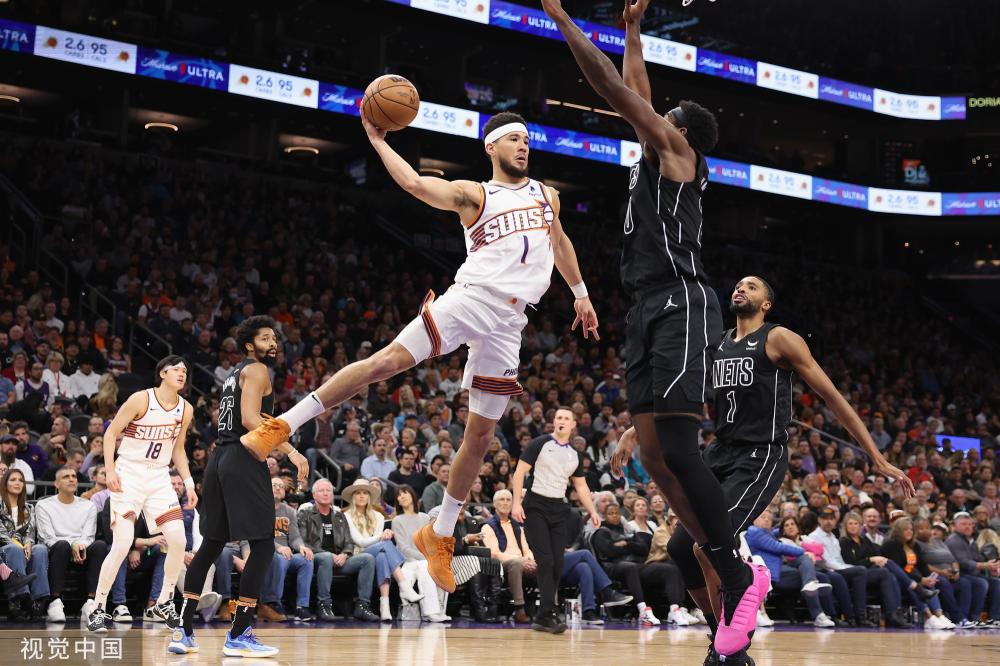 瓦尔迪和考 瓦尔迪和考