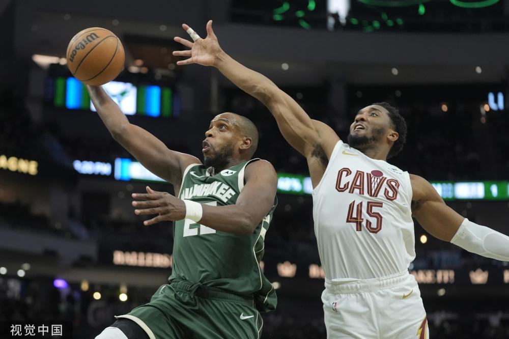 望与期待围 望与期待围